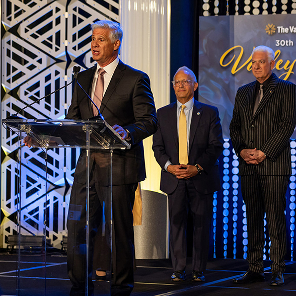 Valley of the Stars Gala Awards 2 SMALL q