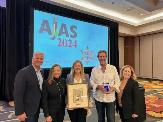 The Association of Jewish Aging Services (AJAS) awards Los Angeles Jewish Health's Achieve a Dream initiative as this year’s recipient of its prestigious Programming Award.